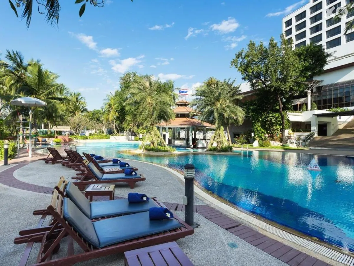 Cholchan Pattaya Resort