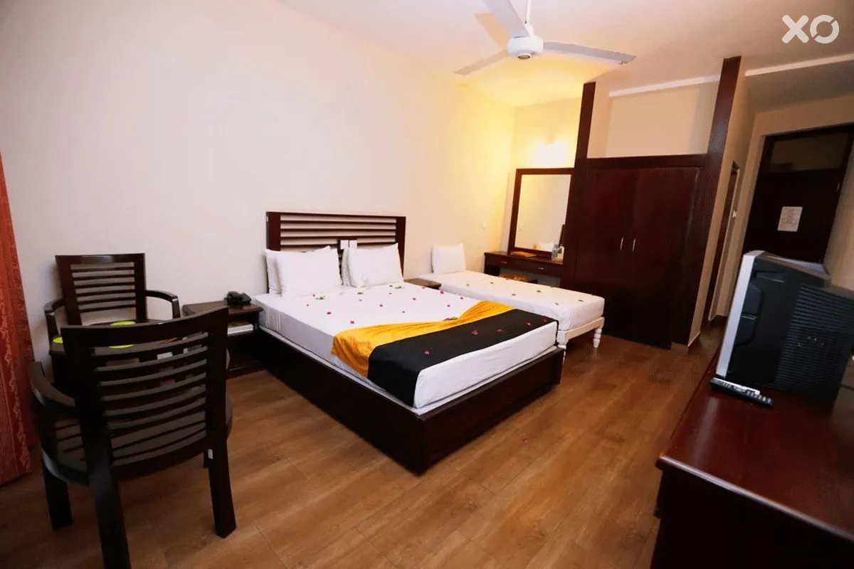 Hikkaduwa Beach Hotel
