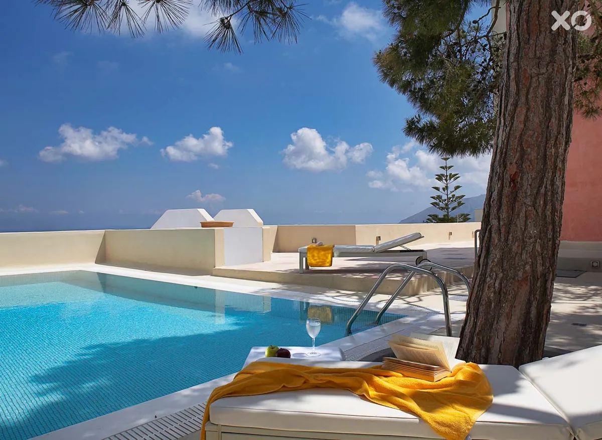 Aria Lito Mansion