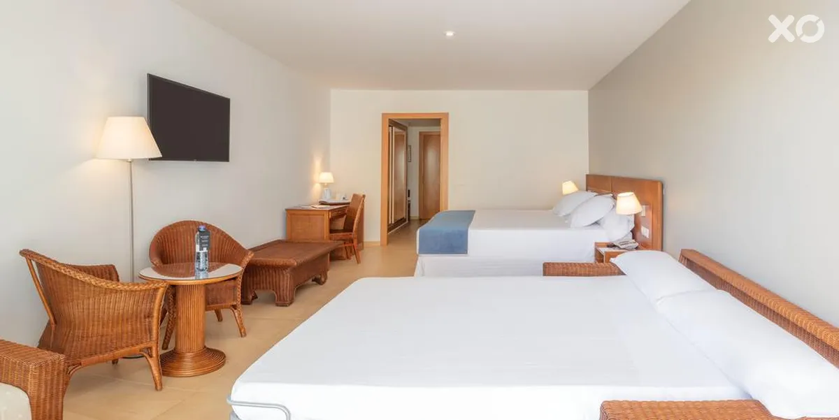 RH Ifach Family Hotel