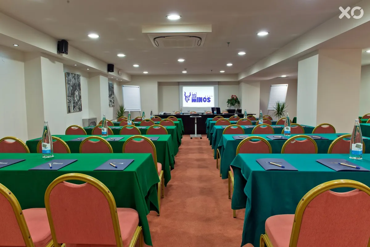 Minos Hotel