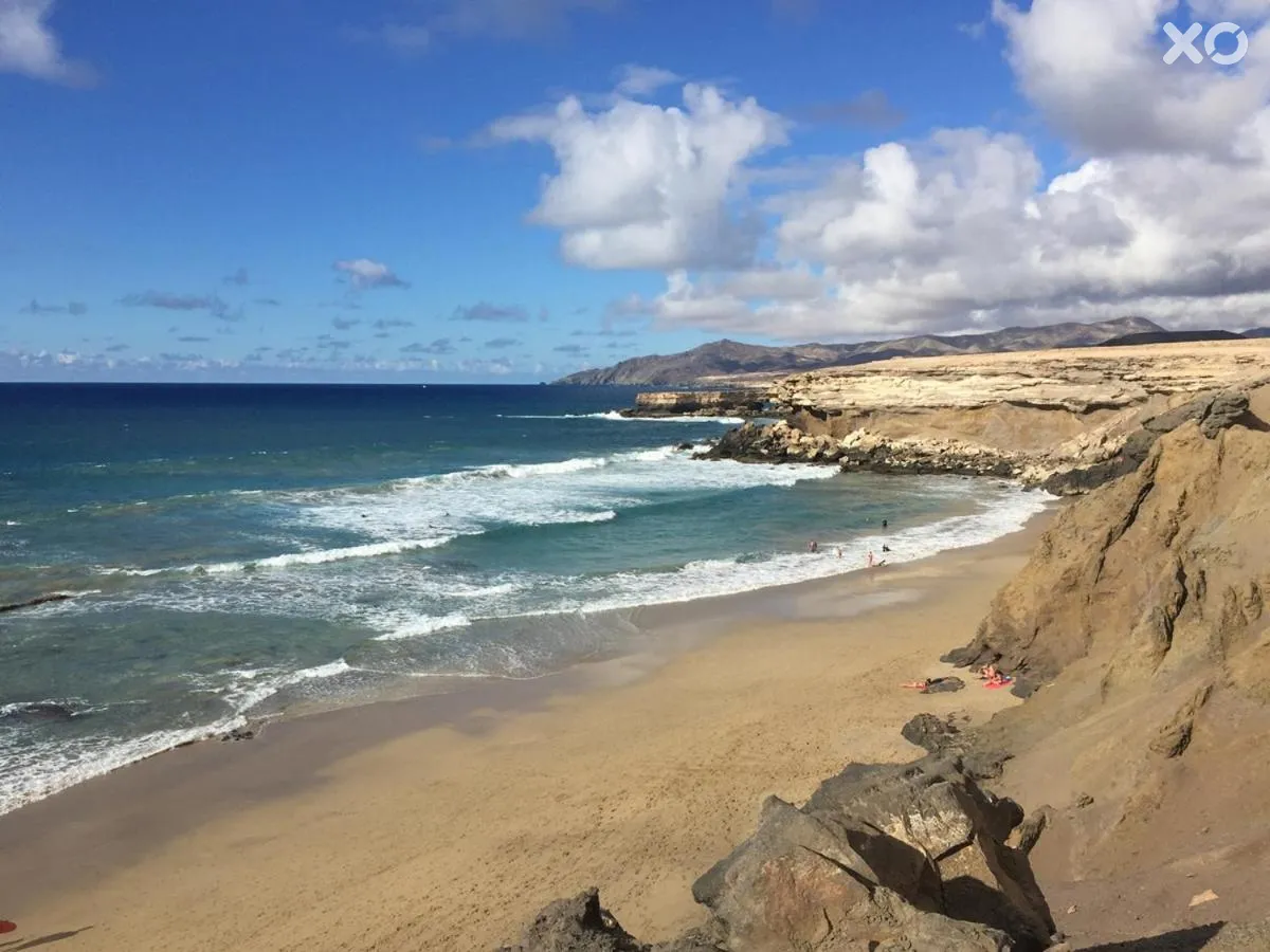 La Pared powered by Playitas