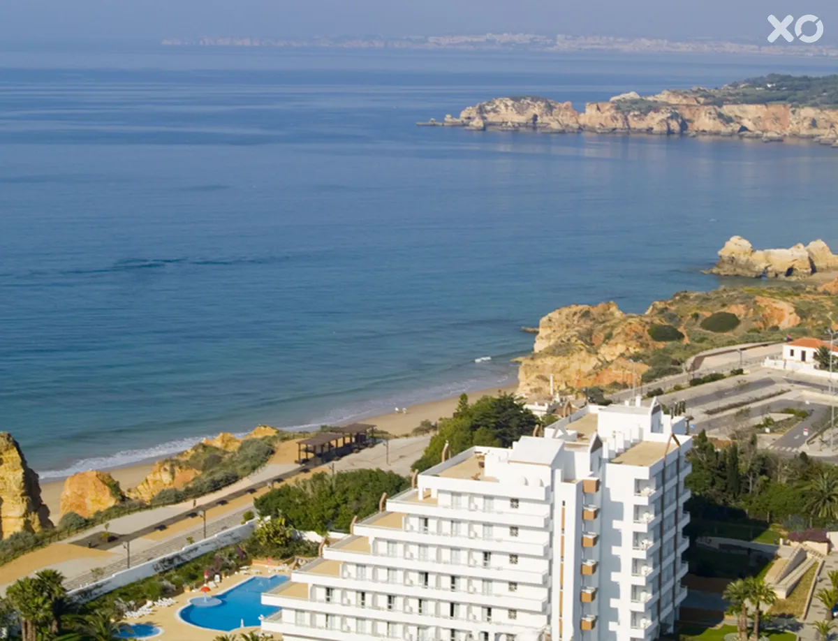 Luar Hotel