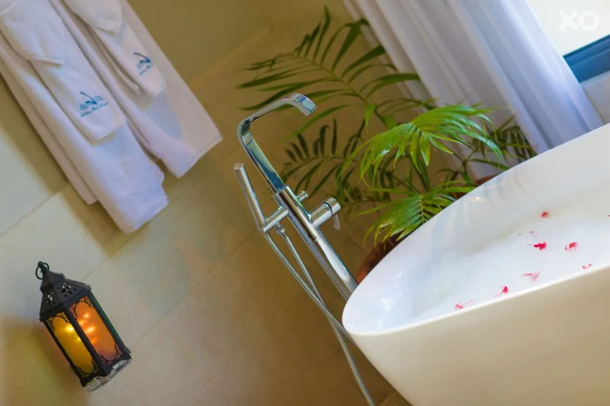Ngalawa Hotel & Resort