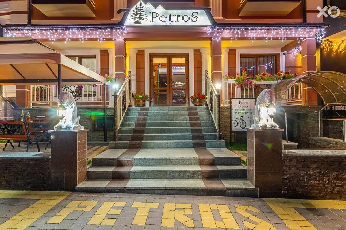 Petros Hotel