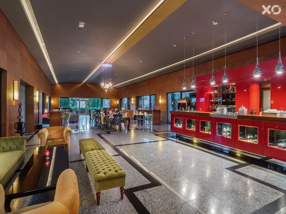 Rixos Sungate Hotel