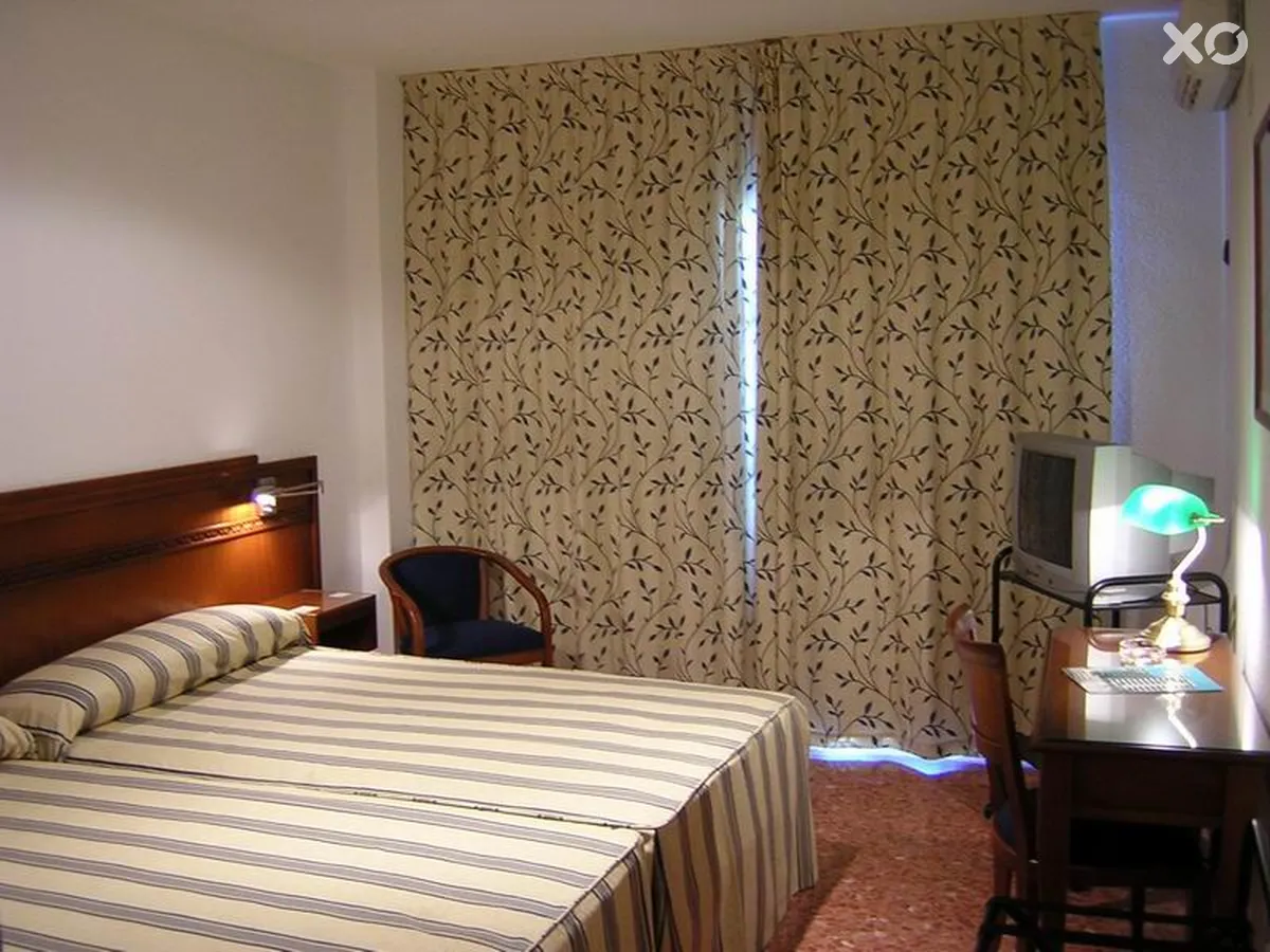 Port Europa Hotel