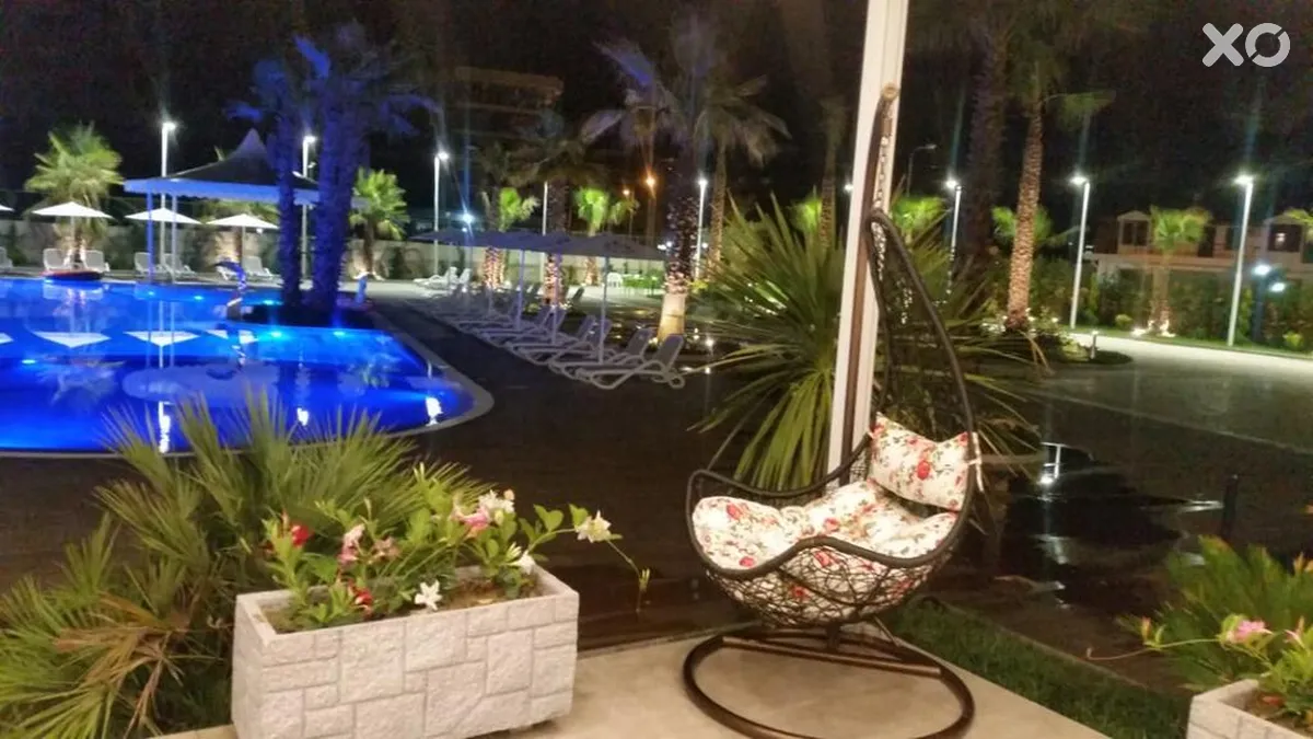 Henry Resort & Spa