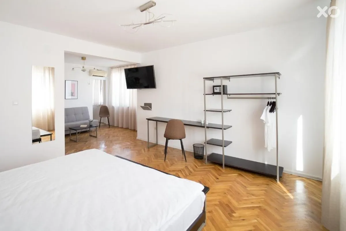 Mistral Hotel