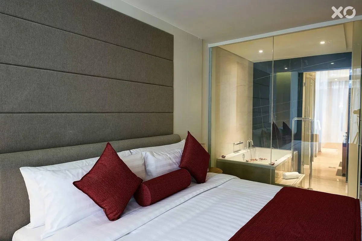 Royal Continental Hotel