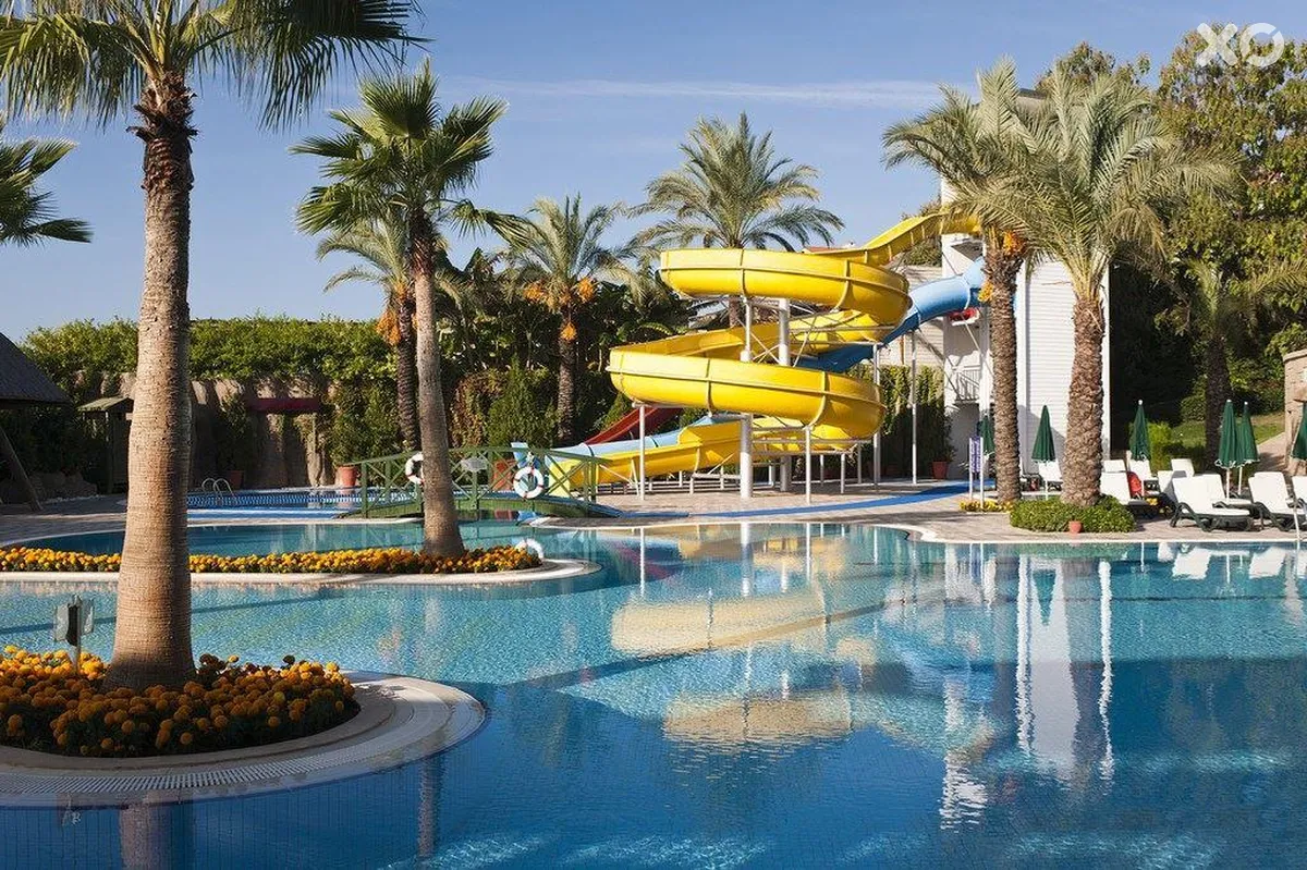 Dobedan Beach Resort Comfort Side