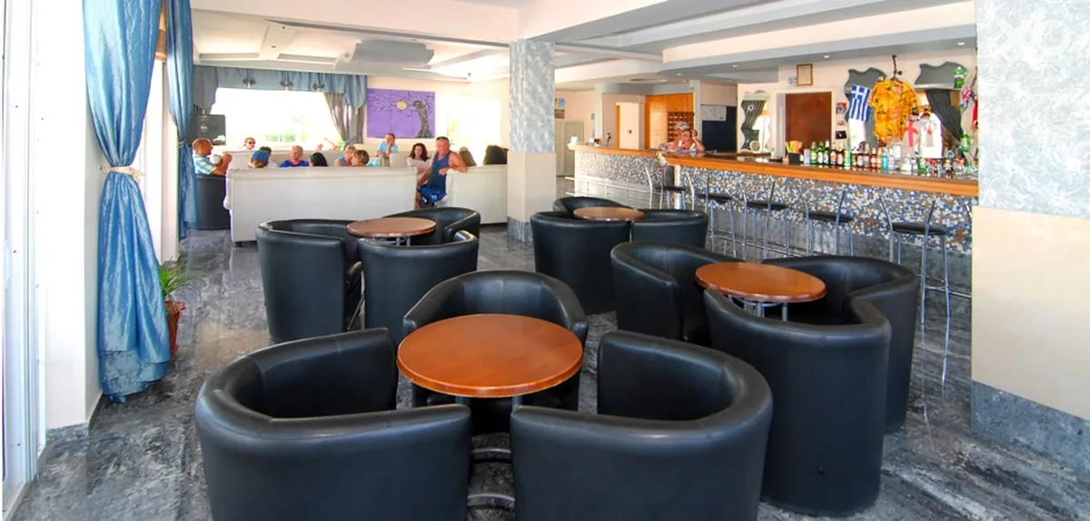 Zeus Hotel