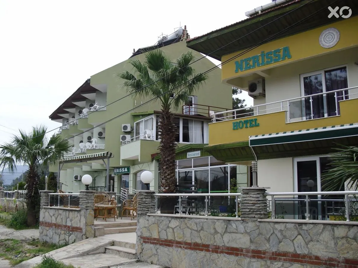 Anerissa Hotel