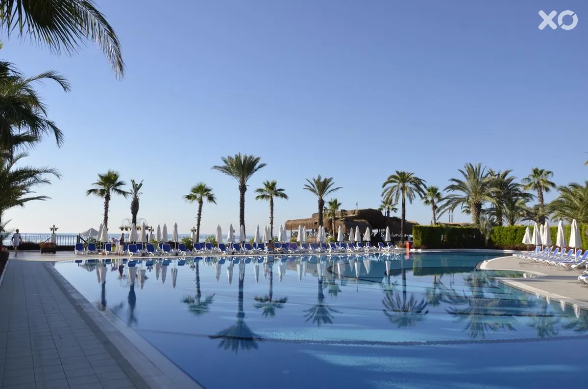 Emelda Sun Club