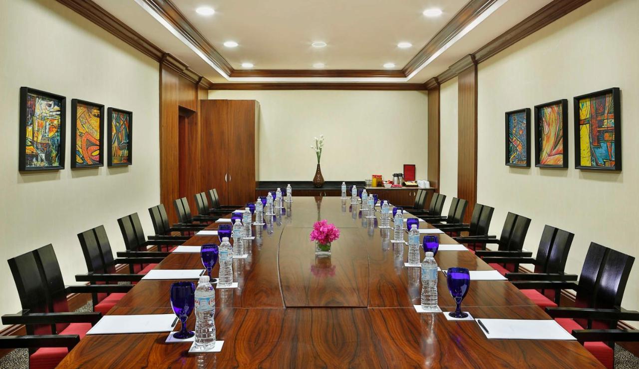 DoubleTree by Hilton Sharks Bay Resort