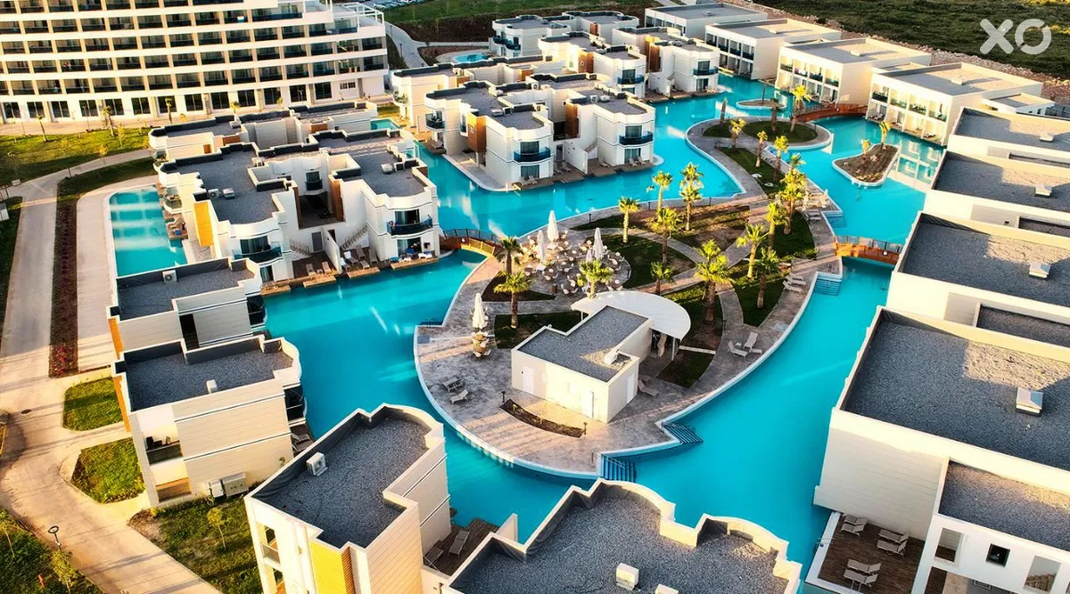 Aquasis De Luxe Resort & Spa