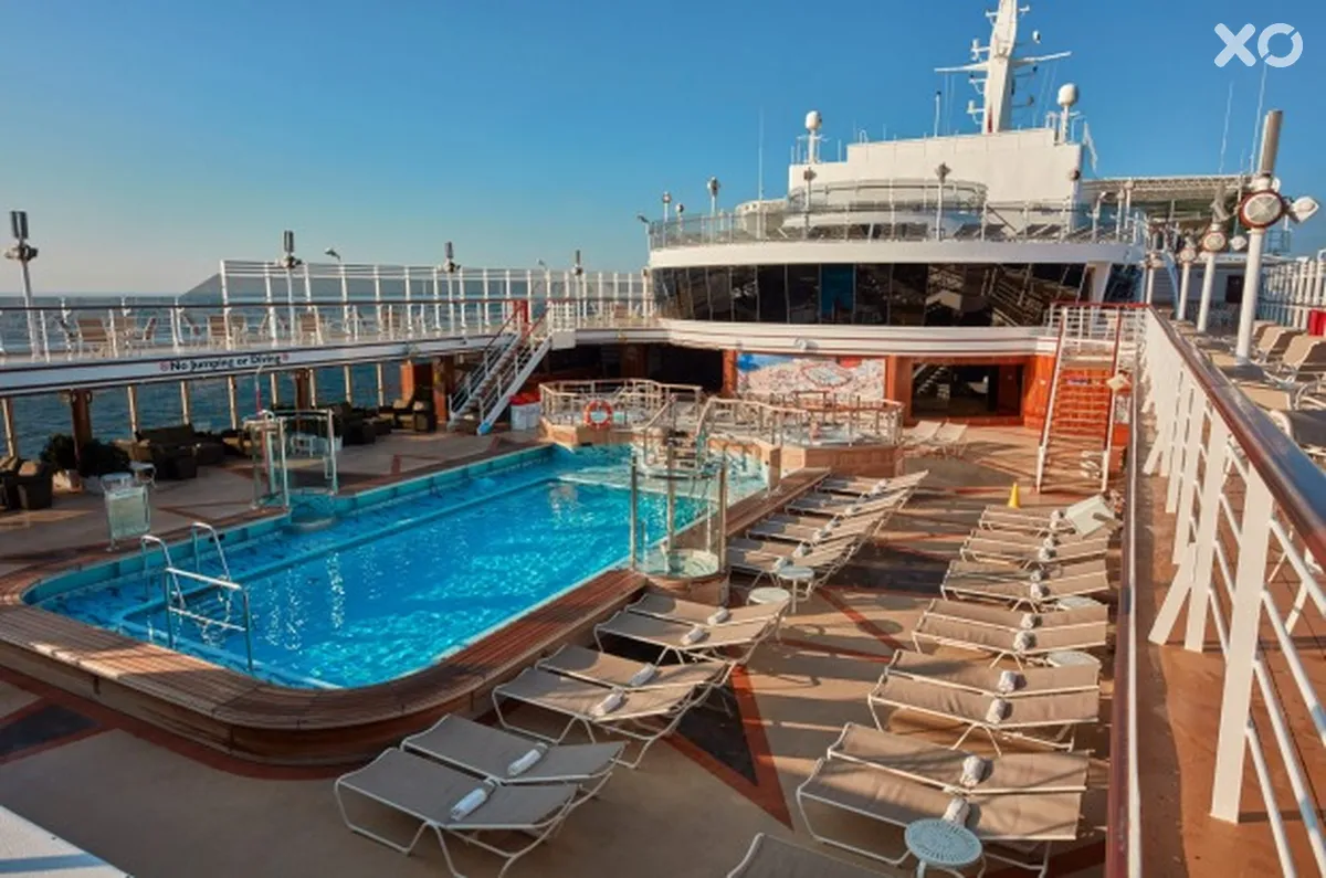 Queen Elizabeth 2