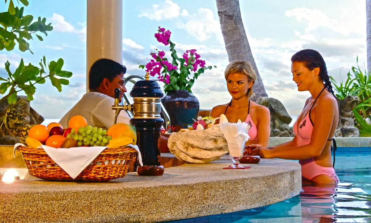 Royal Island Resort & Spa