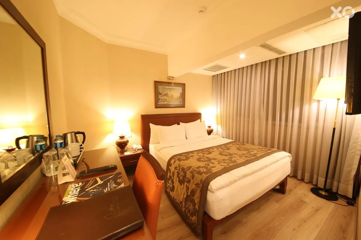Cartoon Hotel