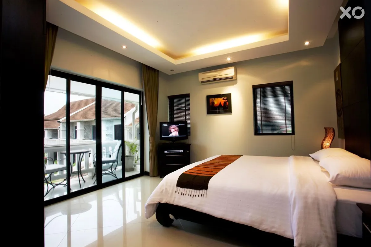 Palm Grove Resort