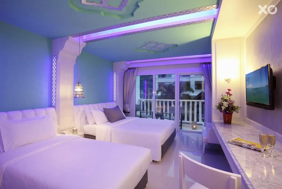 The Verandah Hotel