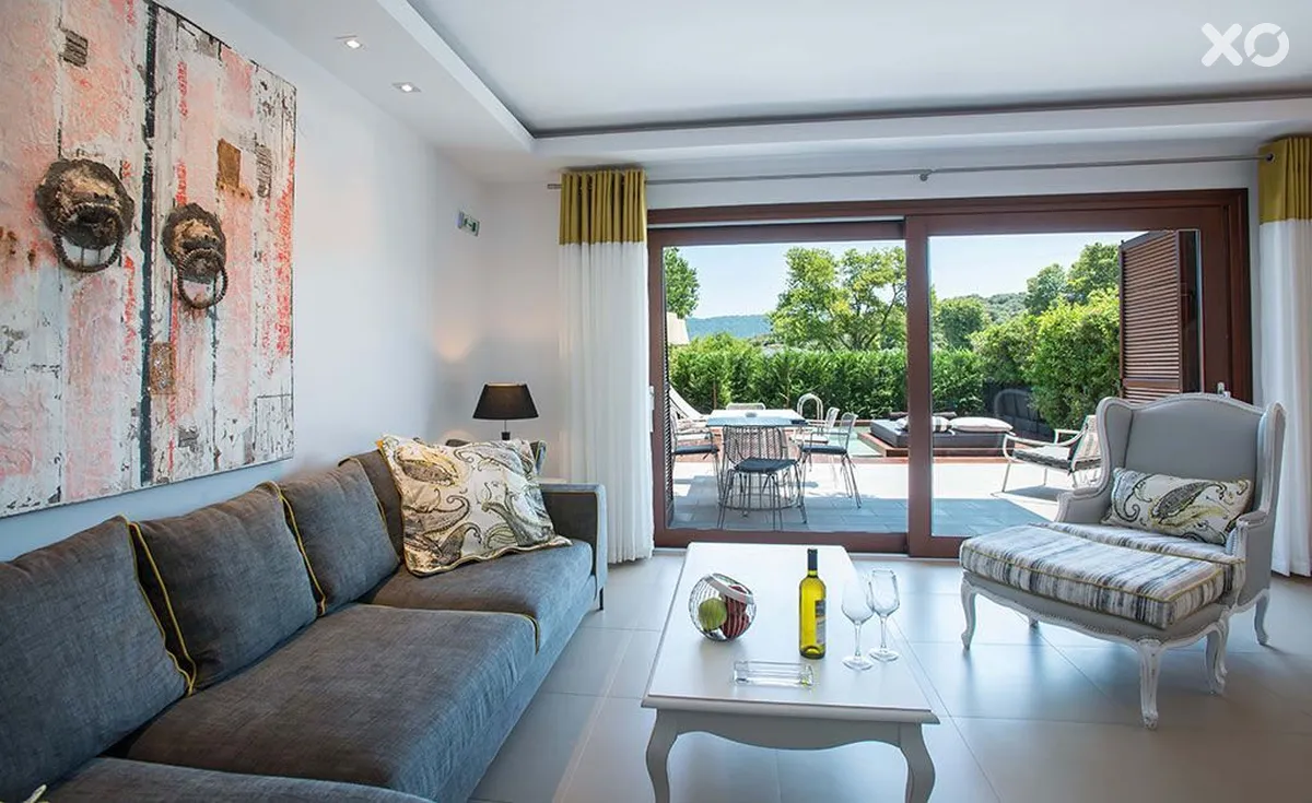 Avaton Luxury Villas Resort