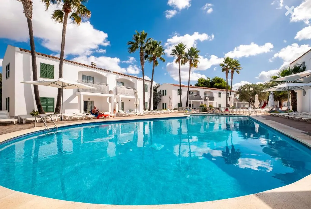 Cales de Ponent Apartments