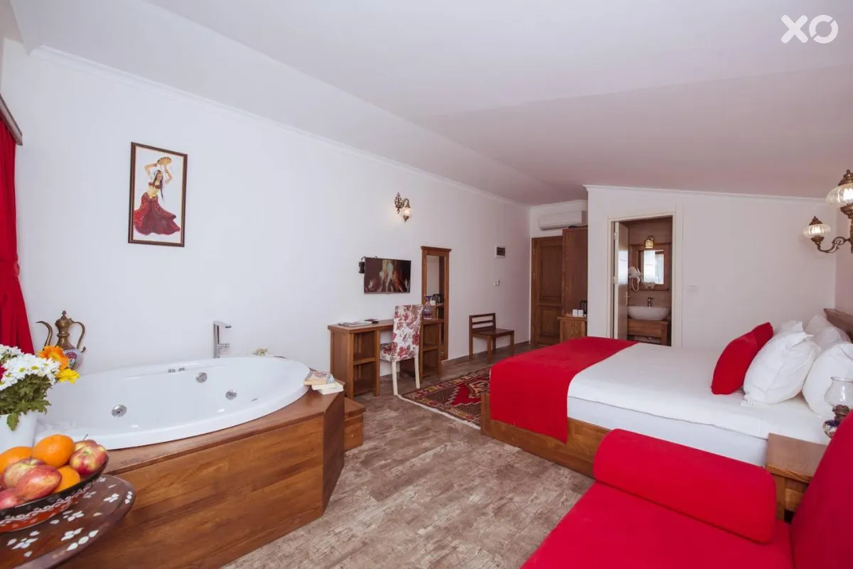 Infinity City Hotel