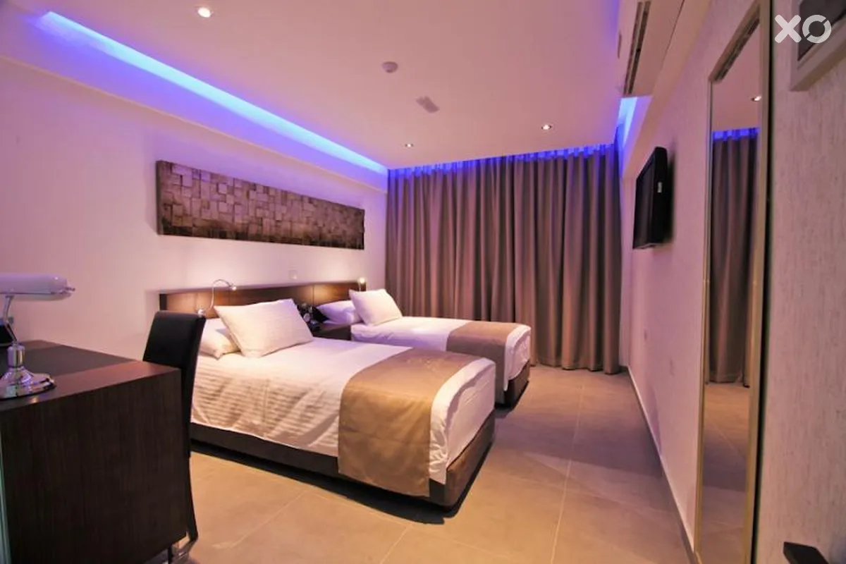 Achilleos City Hotel