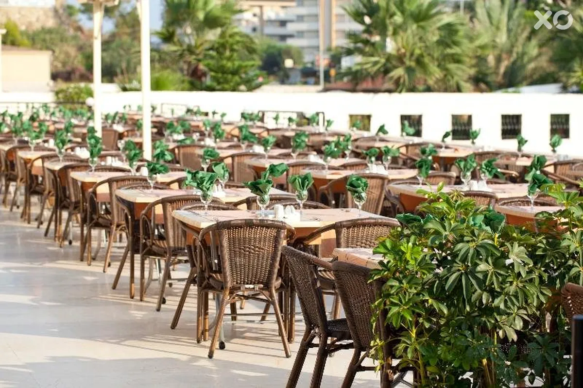 Arabella World Hotel