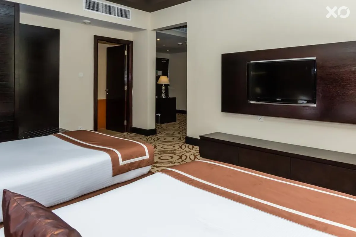 Mangrove Hotel