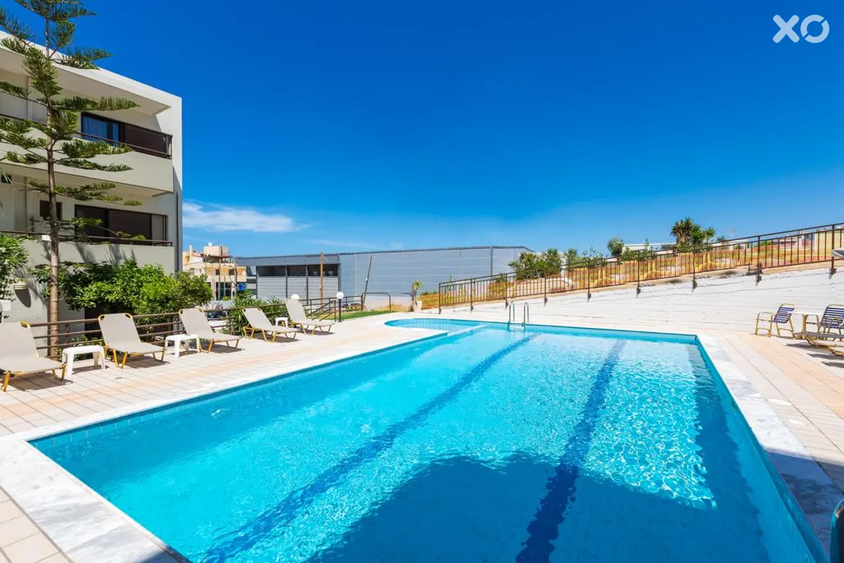 Eltina Hotel
