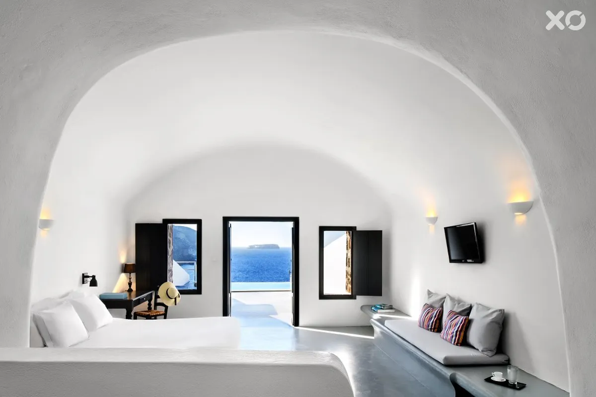Ambassador Aegean Luxury Hotel & Suites