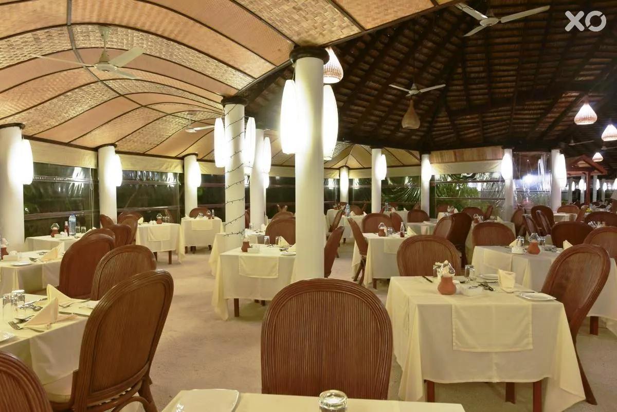 Angaga Island Resort & Spa
