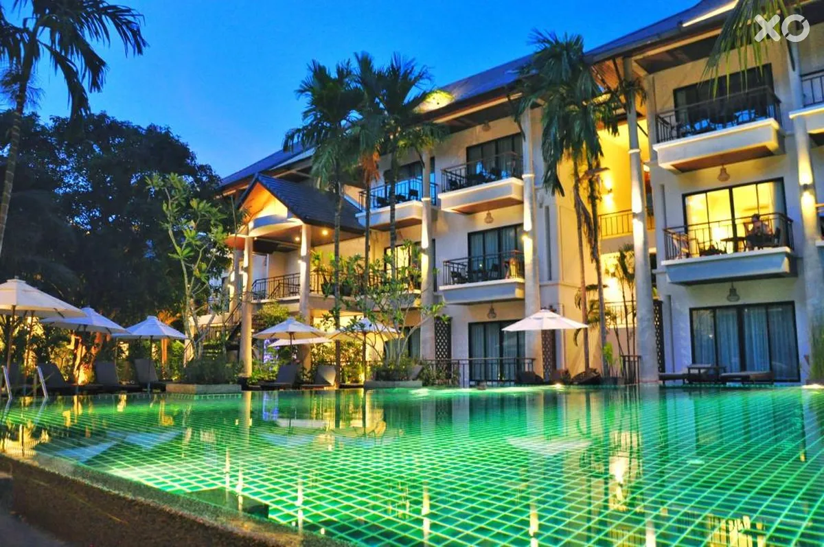 Navatara Phuket Resort