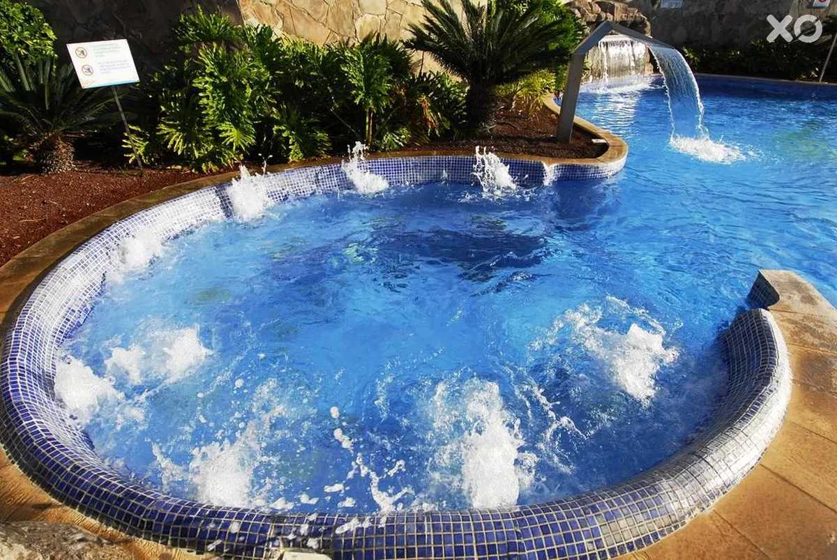 Paradise Park Fun Lifestyle Hotel