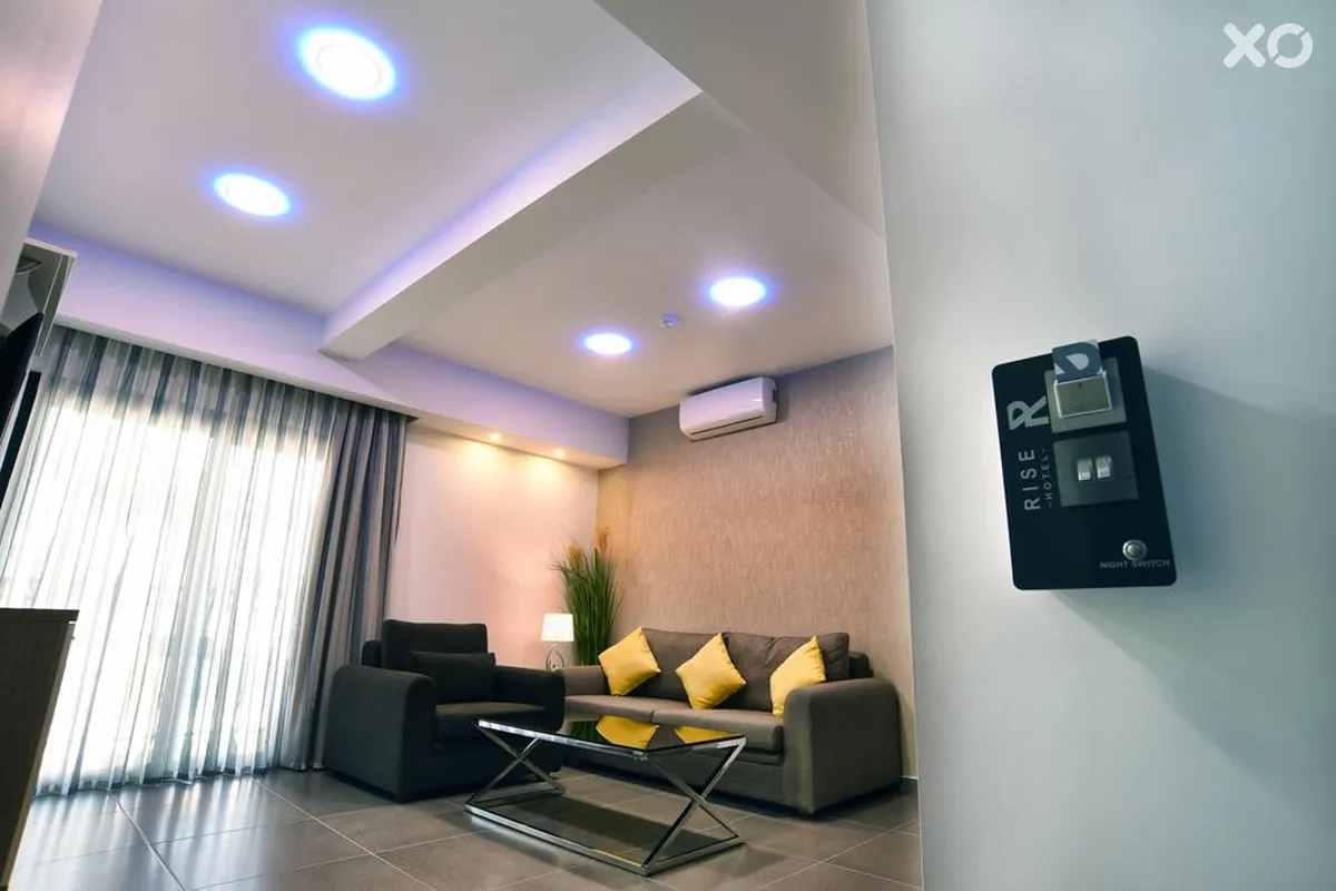 Rise Hotel