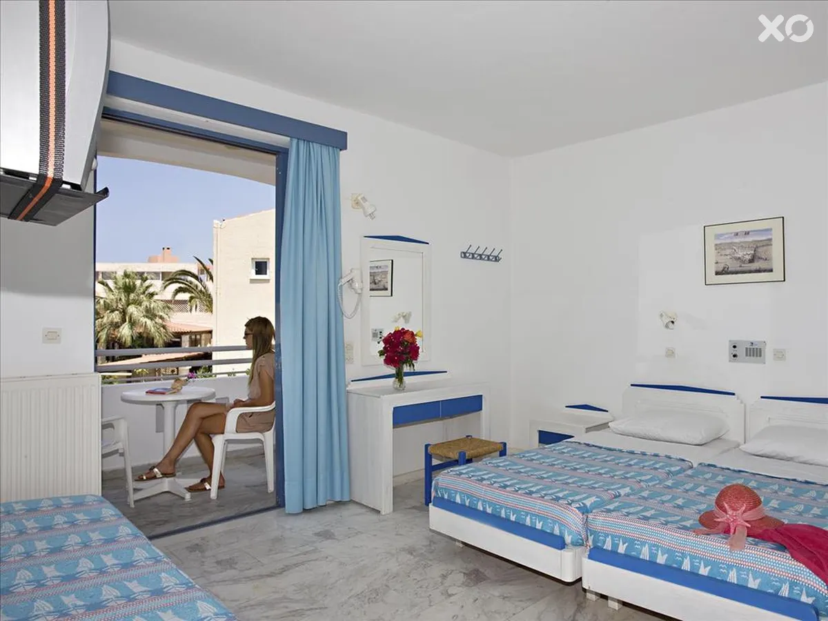 Ariadne Hotel
