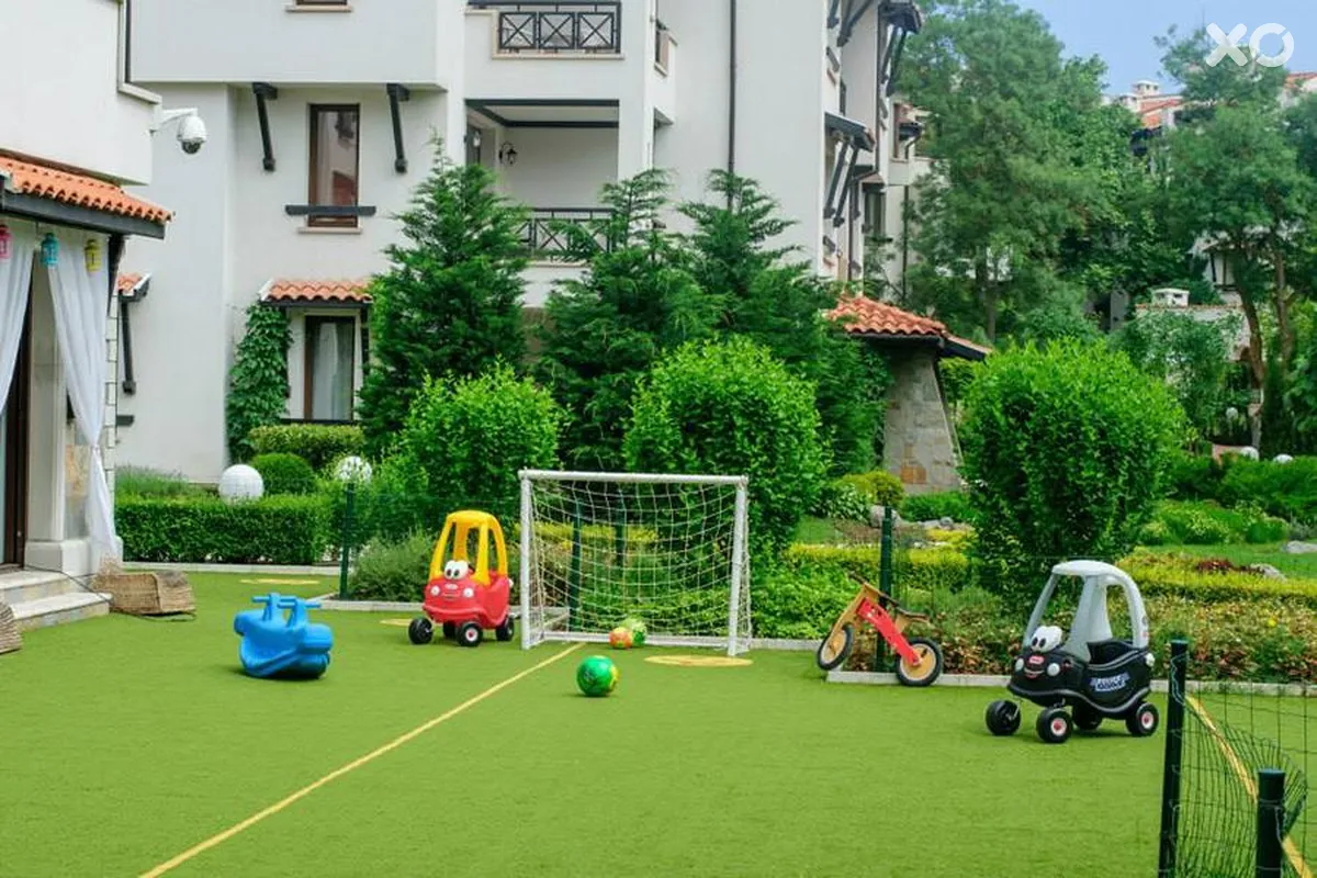 Oasis Park Hotel
