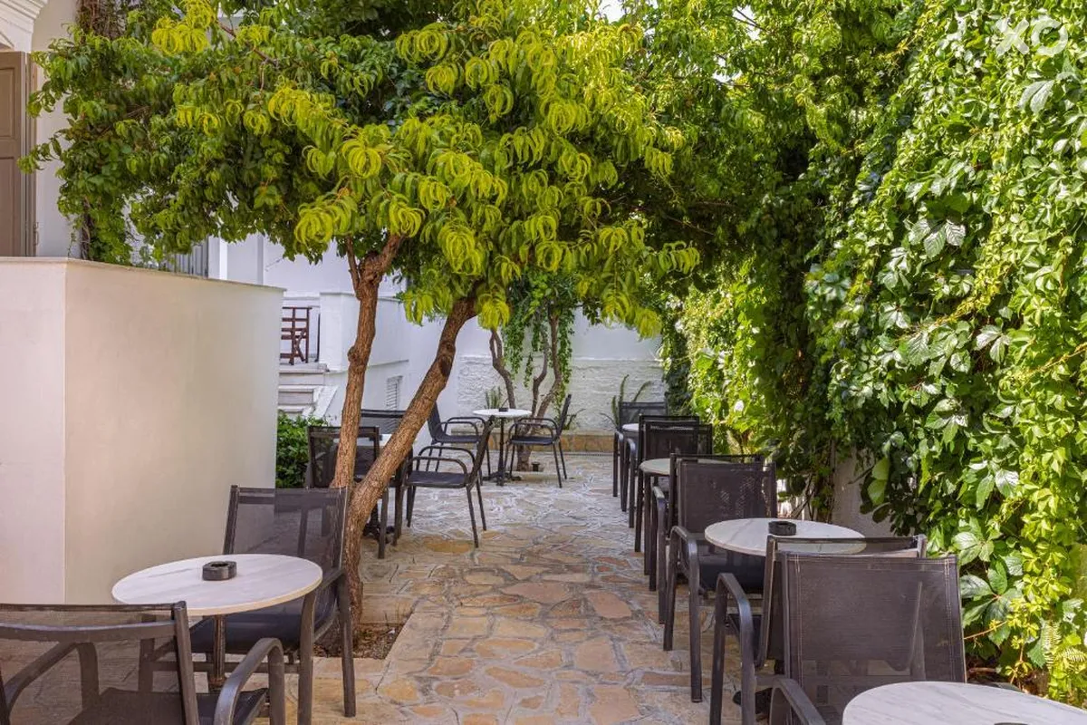 Doryssa Method Hotel