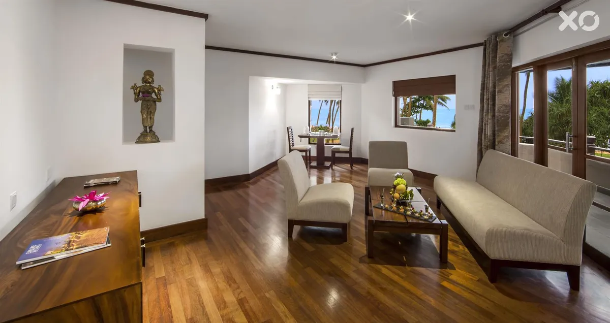 Royal Palms Beach Hotel