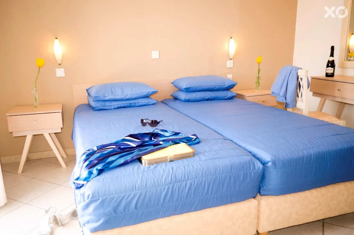 Stratos Hotel