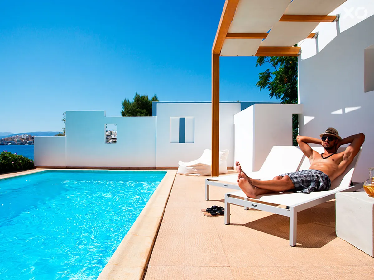 Minos Beach Art Hotel