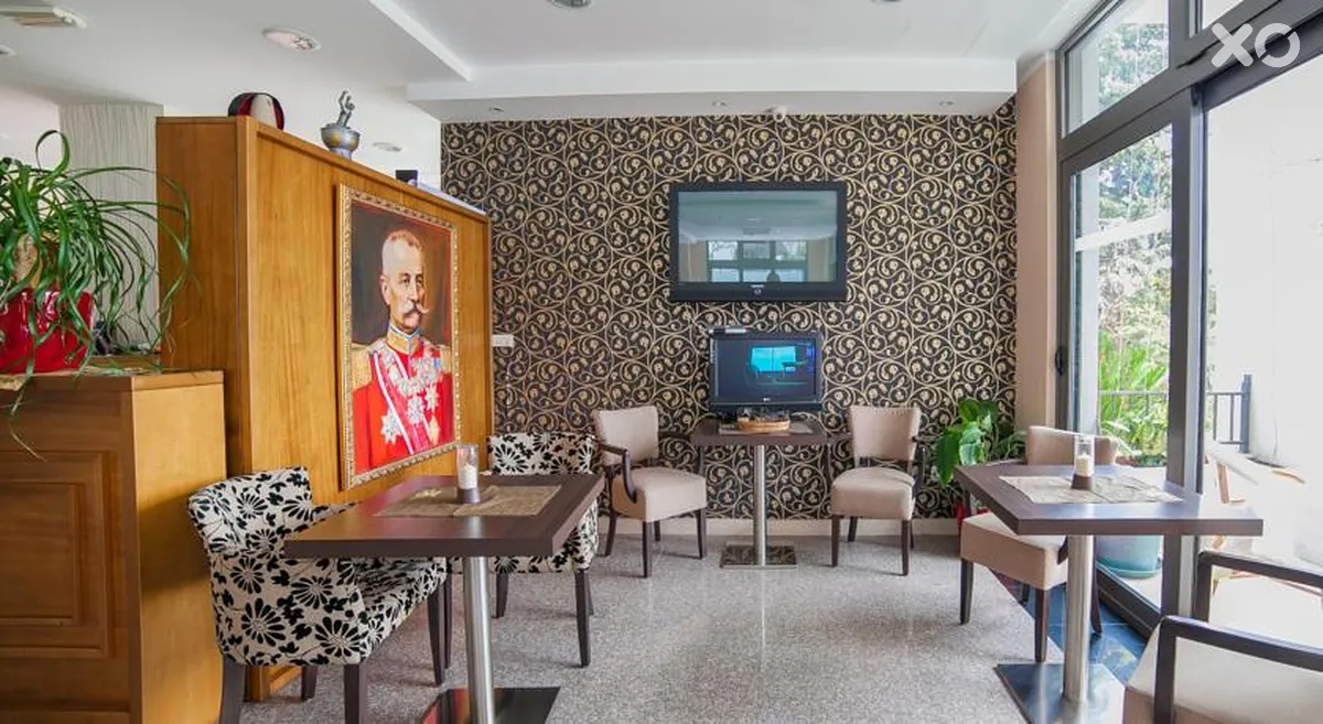 Petrovac Hotel