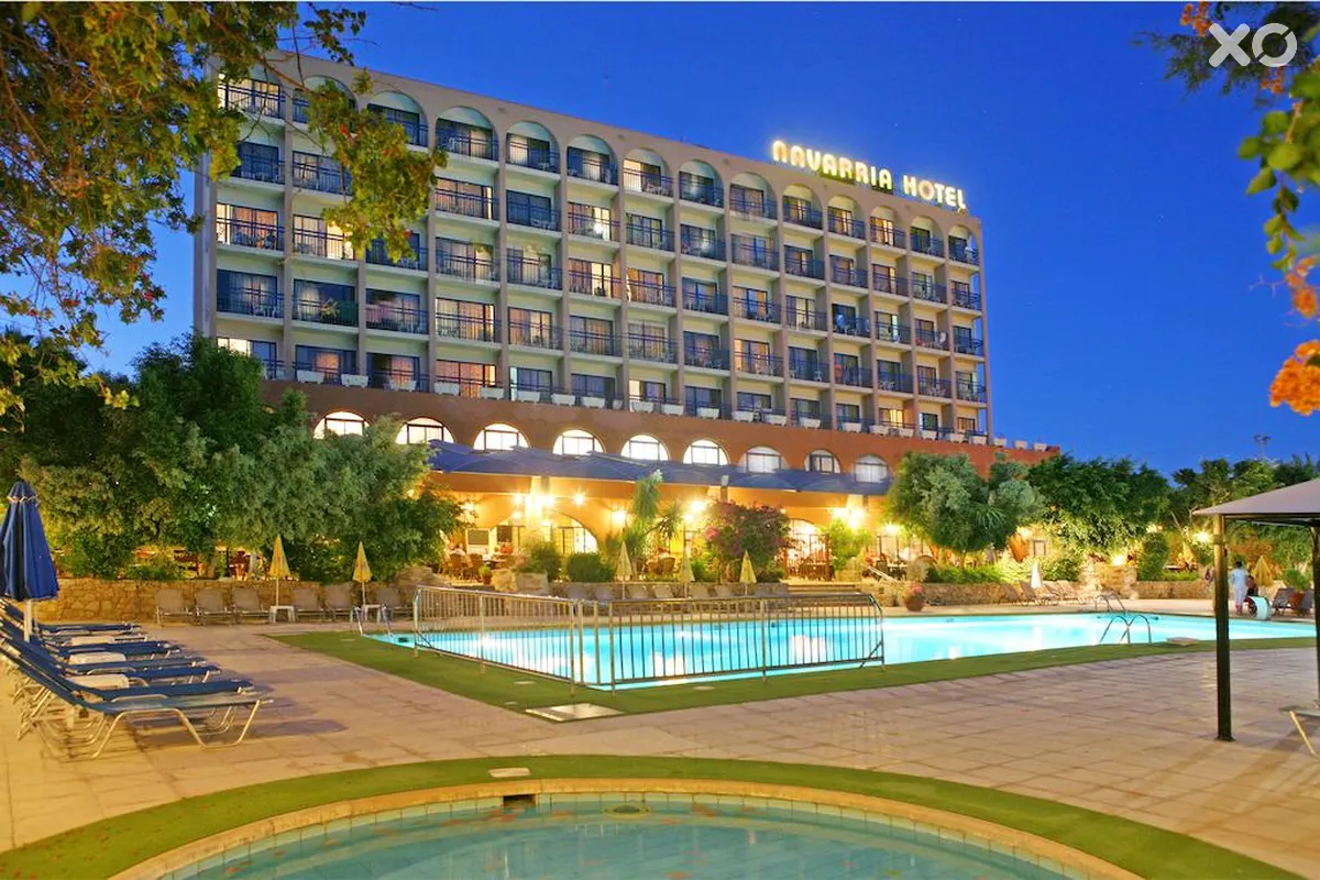 Navarria Hotel