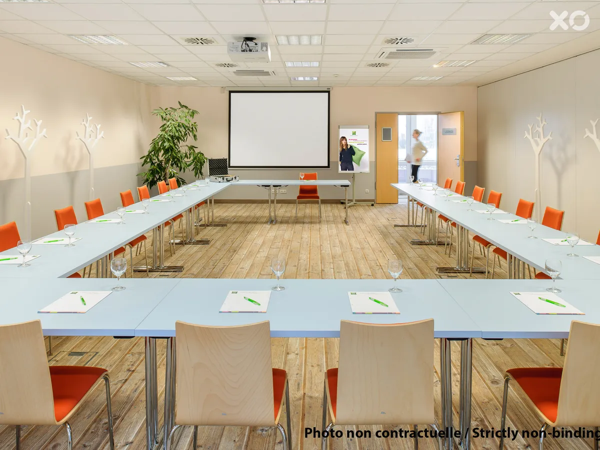 Ibis Styles Dubai Airport Hotel