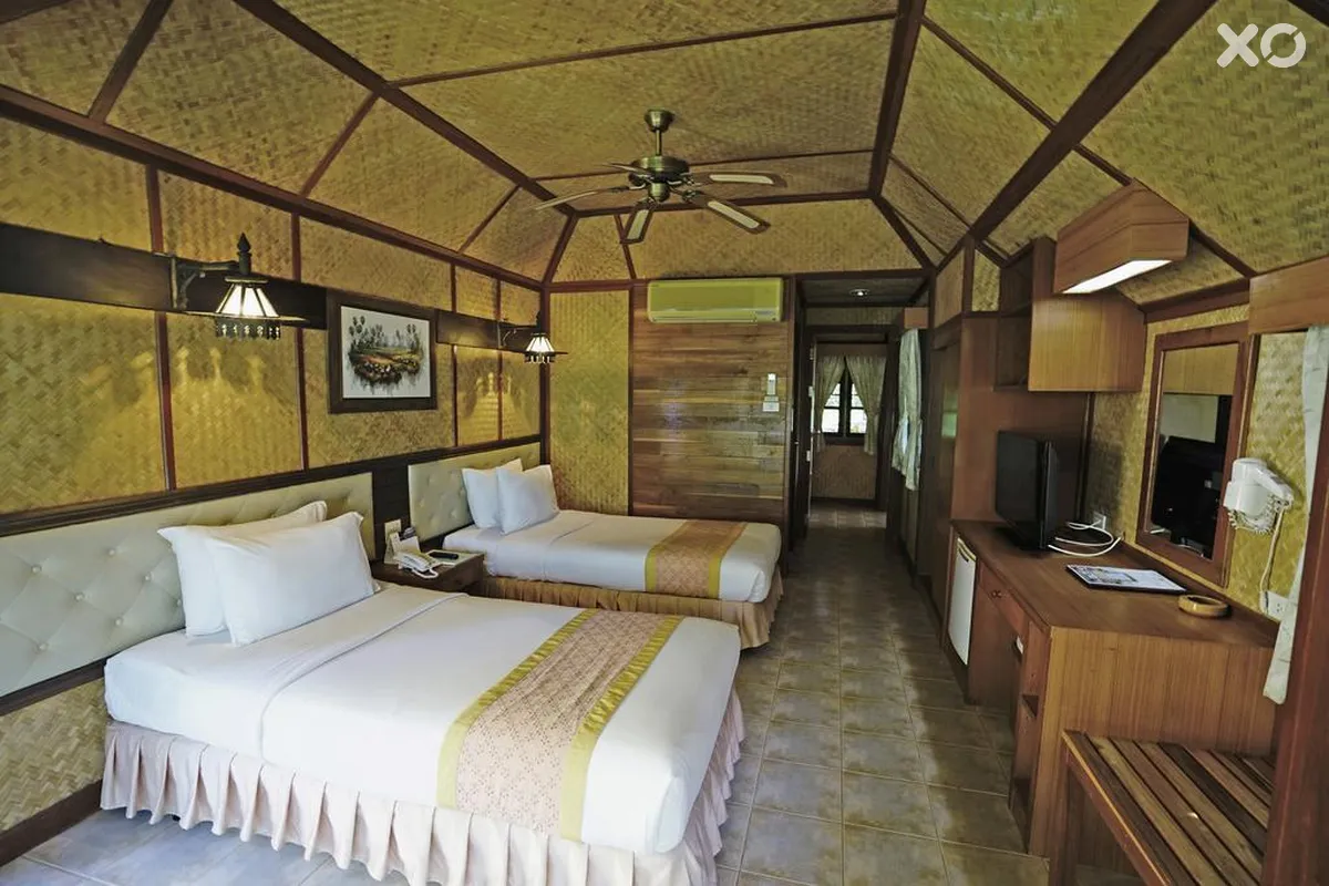 Sunset Village Beach Resort