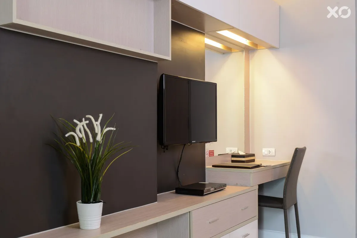 Amber Sukhumvit 85 Hotel