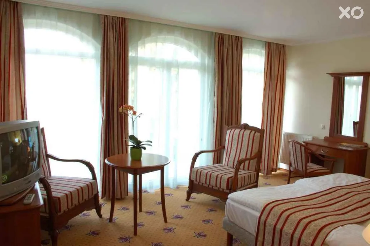 Sante Hotel