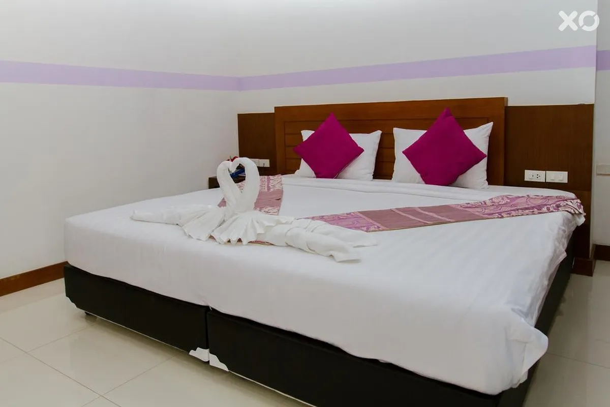 Chana Phuket Hotel